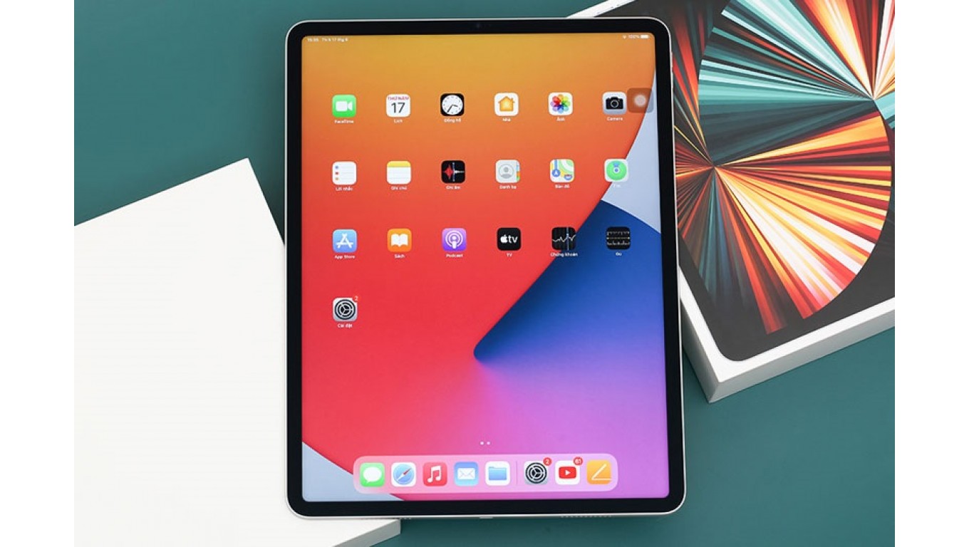 Bộ đôi máy tính bảng iPad Pro M1 giảm giá tiền triệu